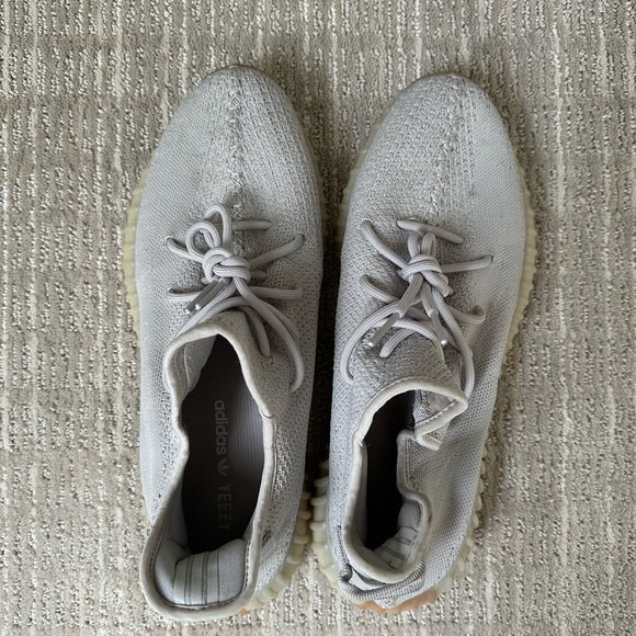 YEEZY SIZE 13 shoes ADIDAS - Picture 8 of 10